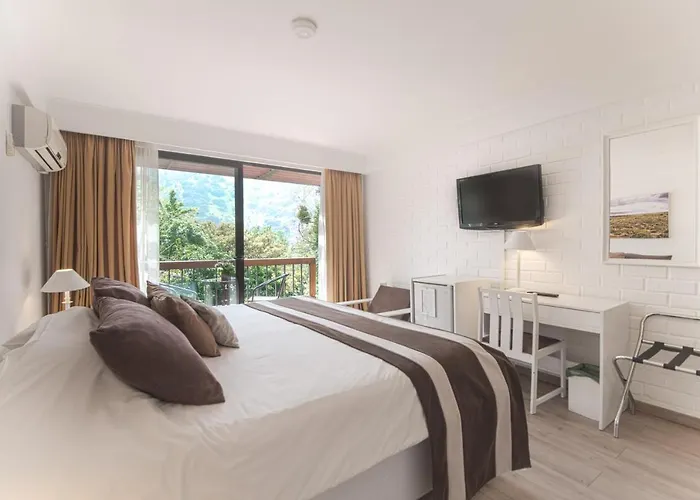 Hotel Acacias de Vitacura